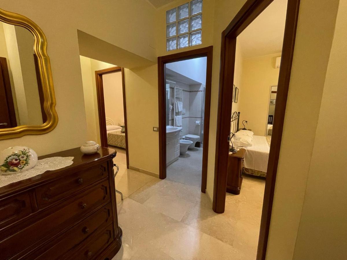 B&B Ponte Capograssi Сульмона Экстерьер фото